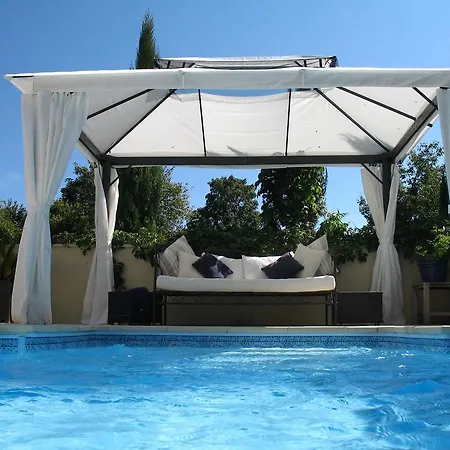 Chateau L'etoile Villa *